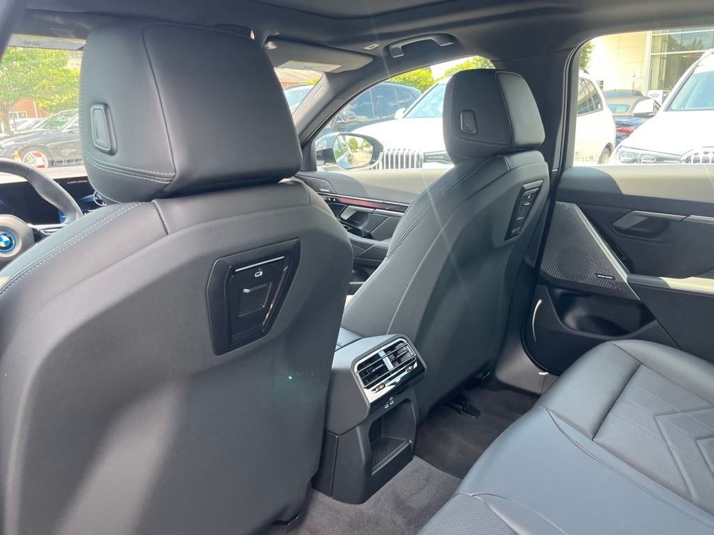 2026 BMW i5 40 - Photo 28