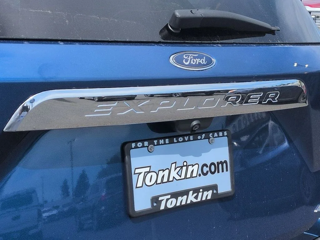 Used 2021 Blue Metallic Ford XLT image 26