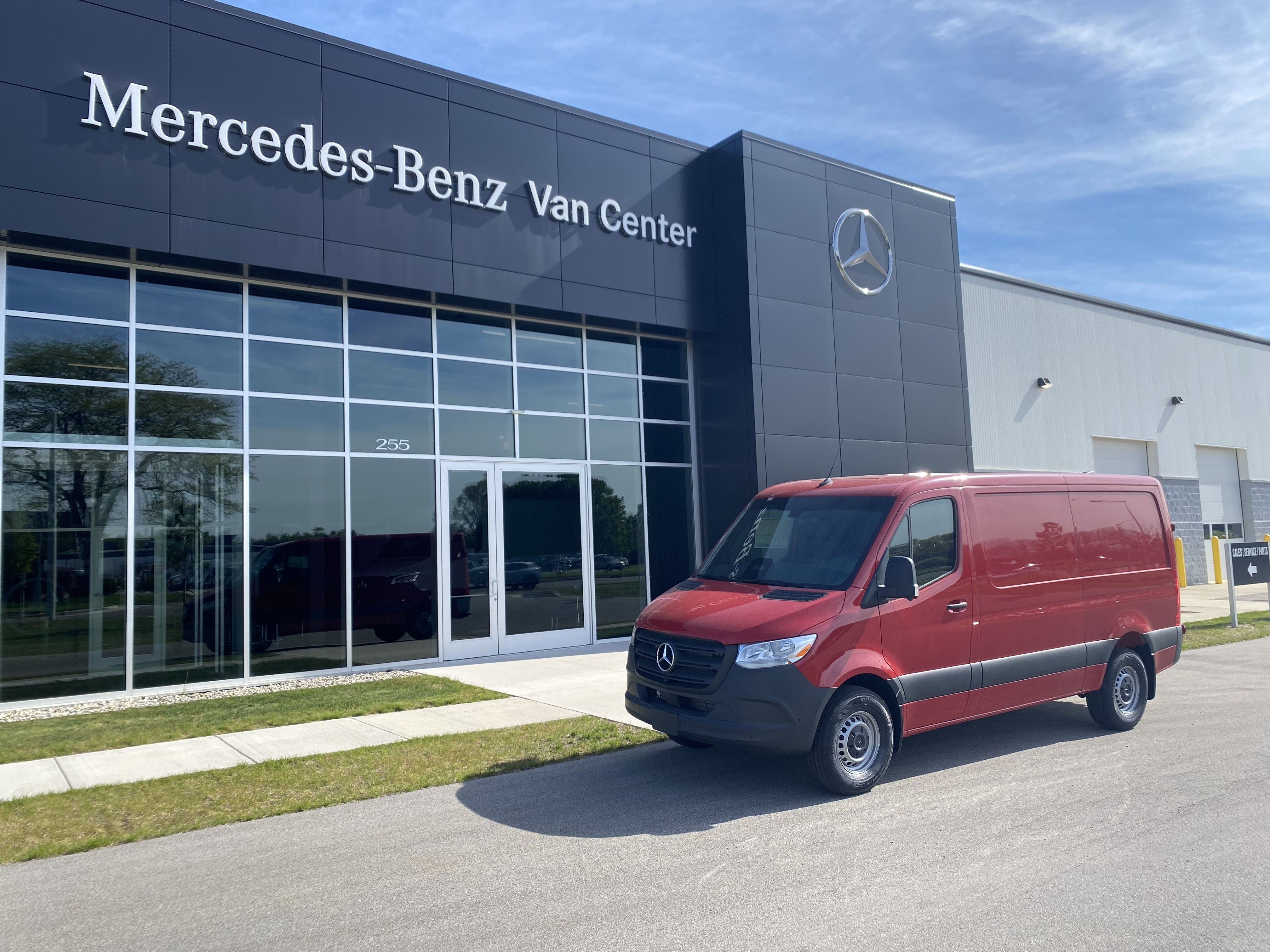 2026 Mercedes-Benz Sprinter 2500 144 WB's photo