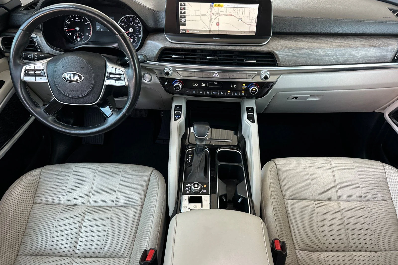 Used 2020 White Kia EX image 13