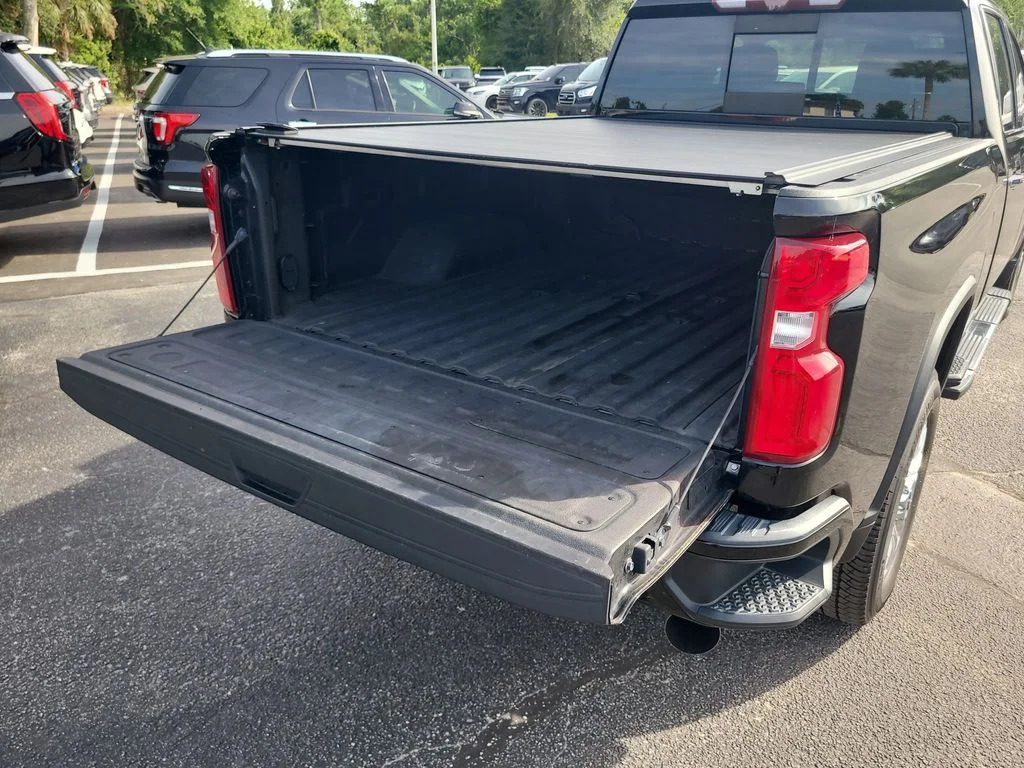 Certified Used 2020 Black Chevrolet High Country image 8
