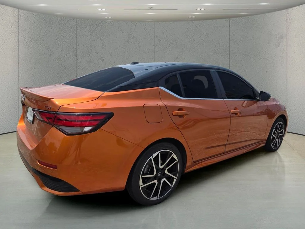 Used 2025 Orange Nissan SR image 5