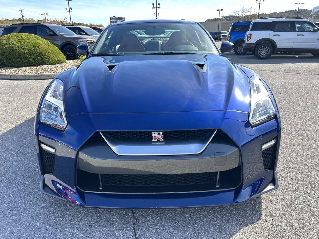Used 2017 Deep Blue Pearl Nissan Premium image 9