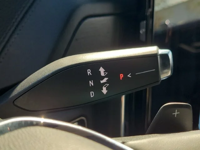 2025 GMC Yukon XL Denali - Photo 29
