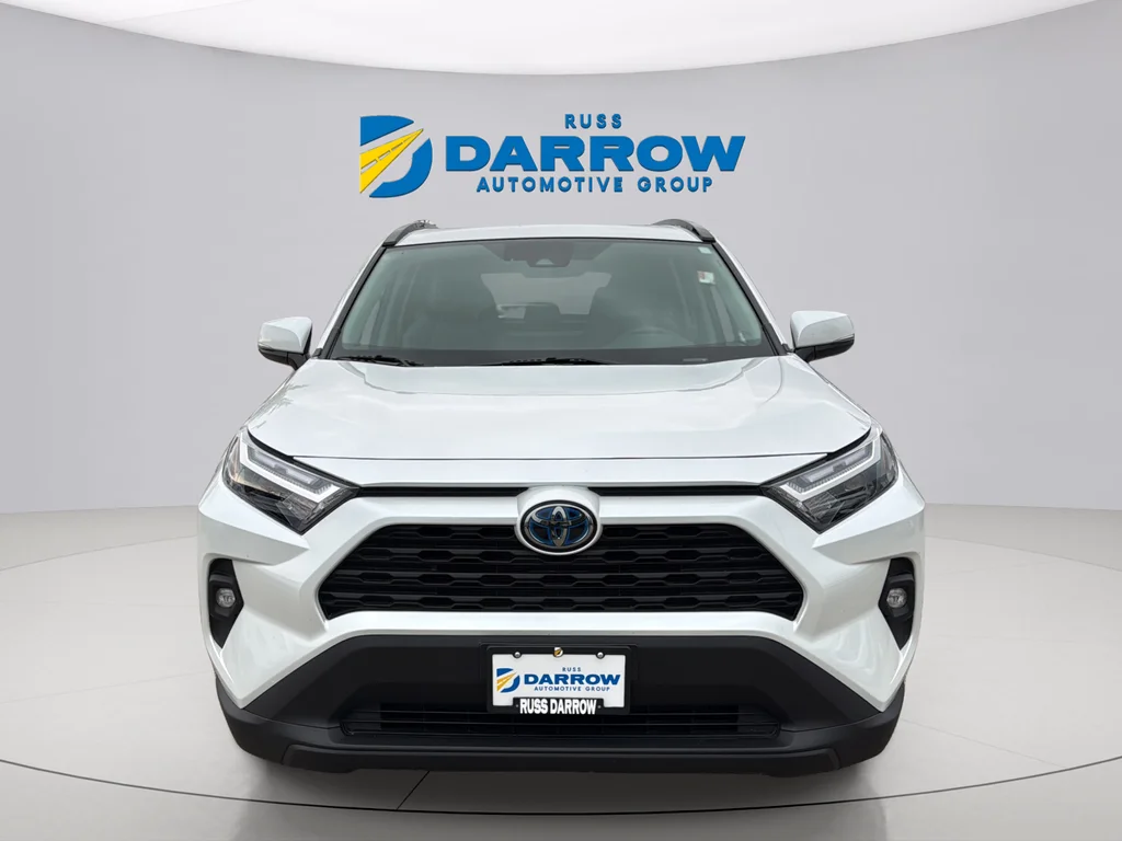 Used 2024 Beige Toyota XLE Premium image 8