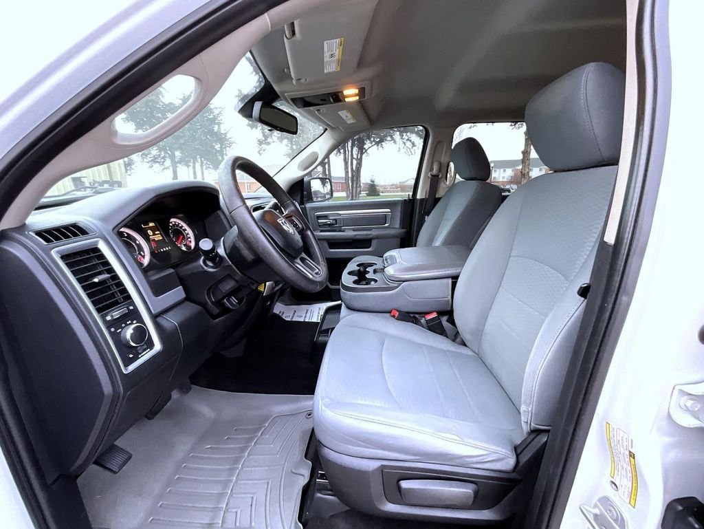 Used 2017 White Ram SLT image 10