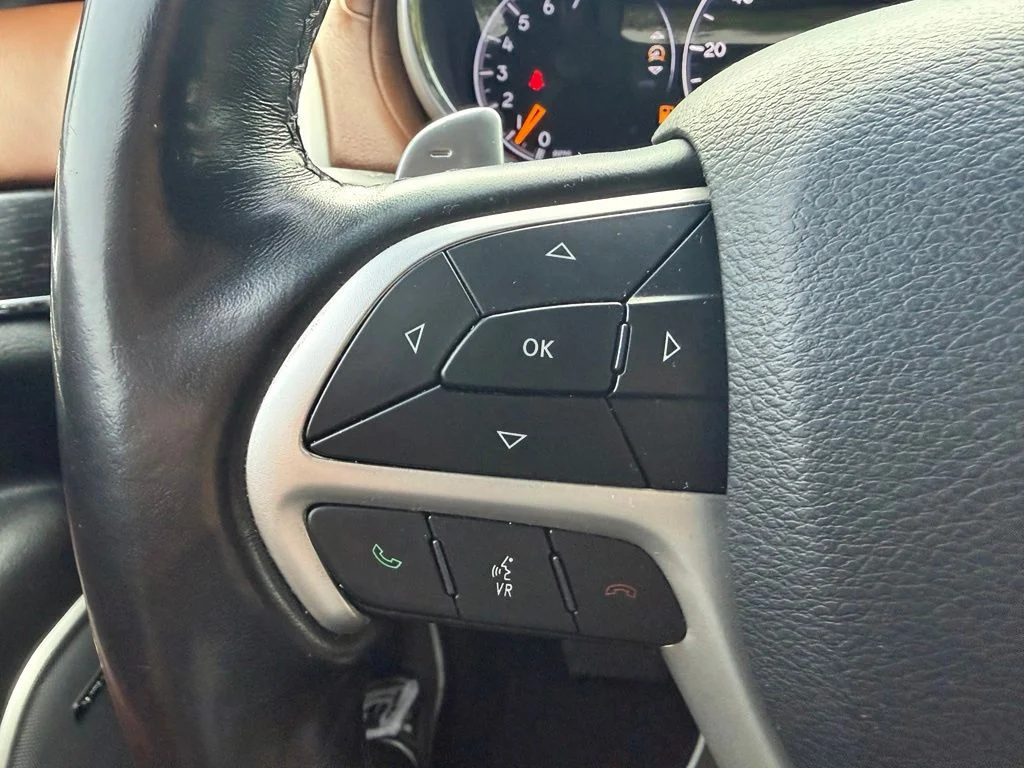 Certified Used 2020 Black Jeep Summit image 24