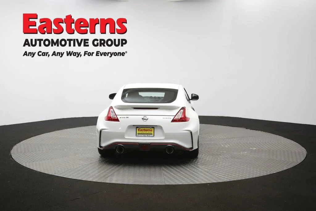 Used 2020 White Nissan Nismo image 38