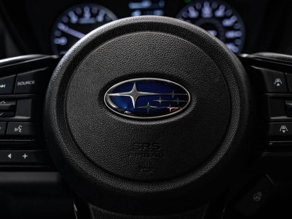 Used 2024 Crystal White Pearl Subaru Onyx Edition image 33