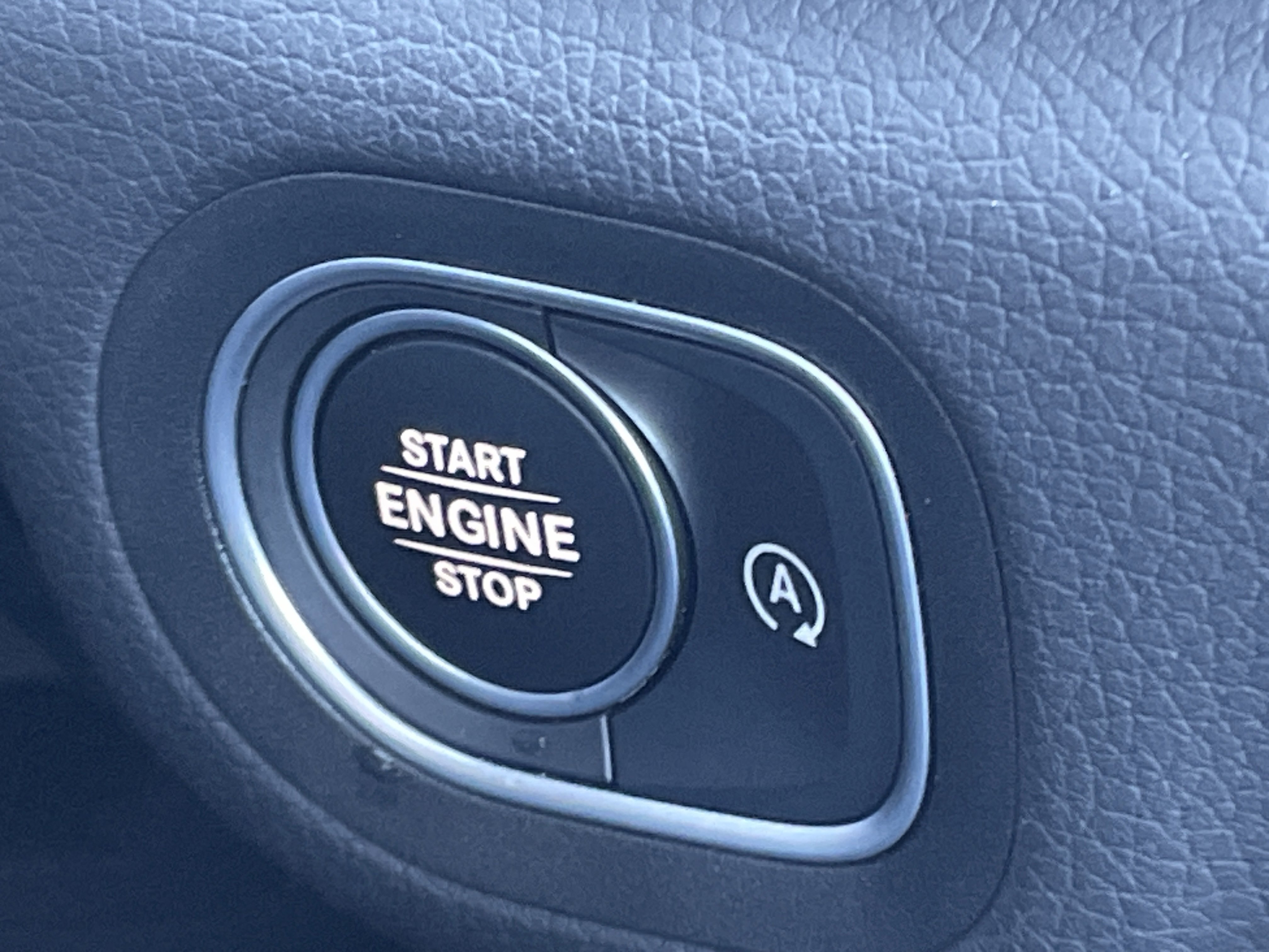 2025 Mercedes-Benz GLS Base - Photo 31