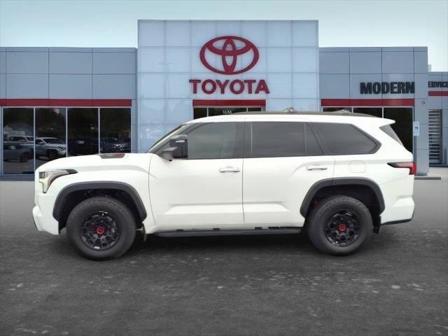 Used 2023 White Toyota  image 2
