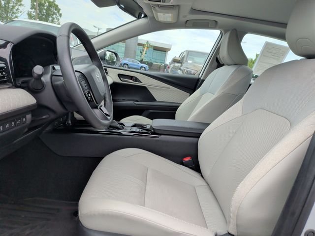 Certified Used 2025 Beige Toyota XLE image 16