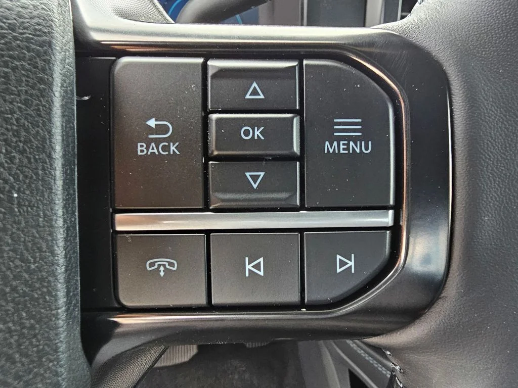 New 2026 Glacier Gray Metallic Tri-Coat Ford F-350® Platinum® image 24