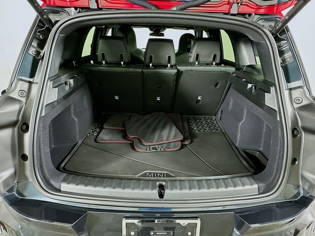 Used 2026 Gray MINI Signature Plus image 27