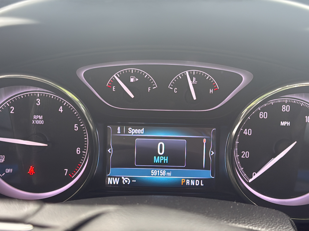 Used 2020 White Buick Essence image 37