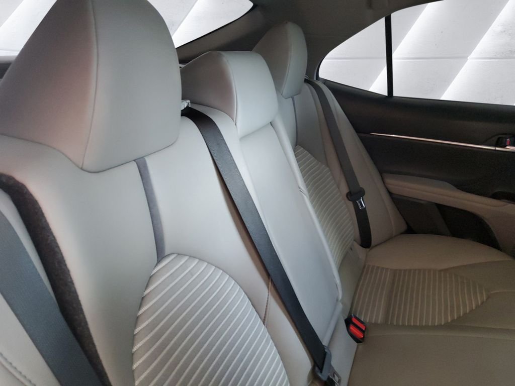 Used 2021 White Toyota SE image 16