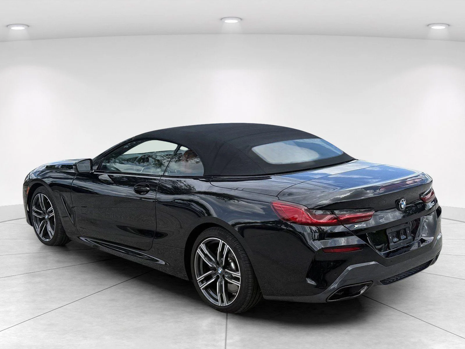 Used 2024 Black Sapphire Metallic BMW 840i image 8