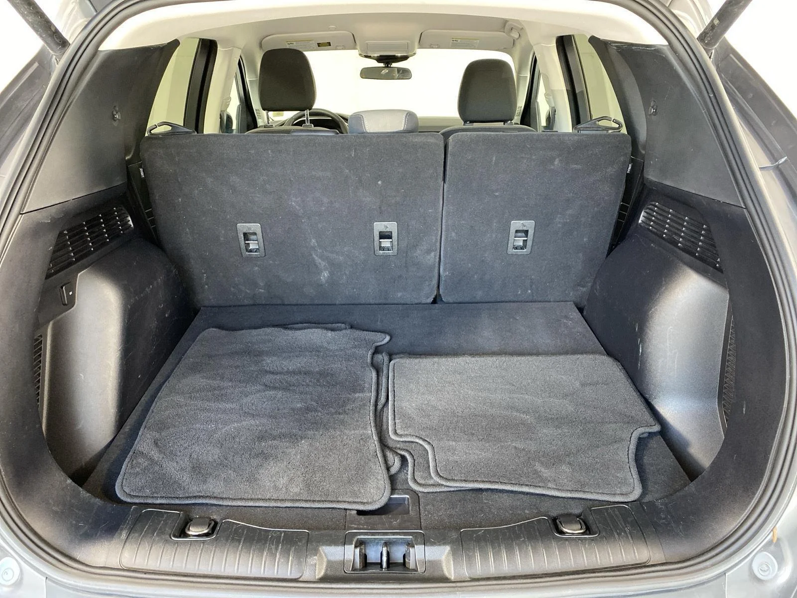 Used 2022 Carbonized Gray Ford SE Hybrid image 7