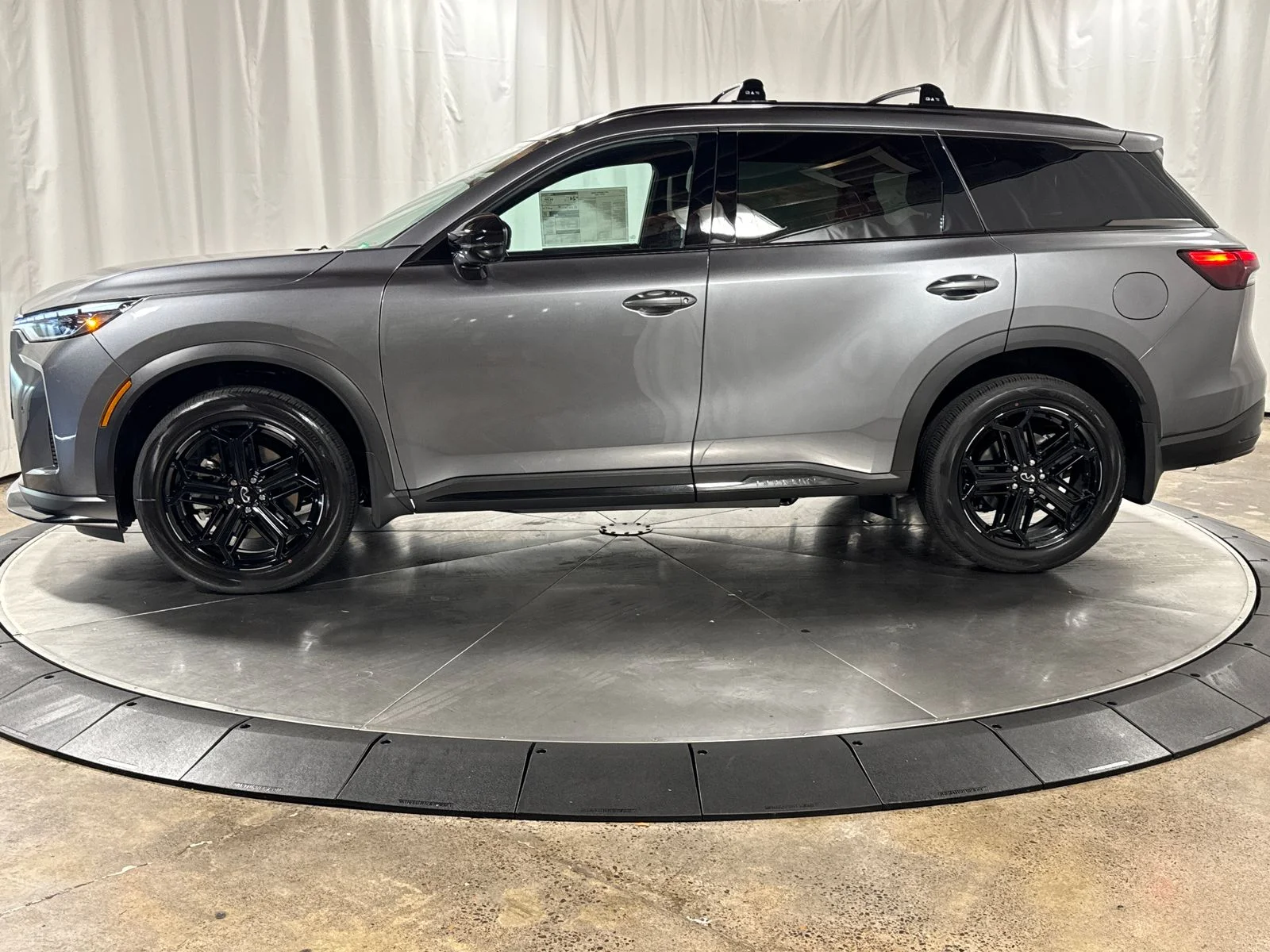 New 2027 GRAPHITE SHADOW INFINITI Sport AWD image 8