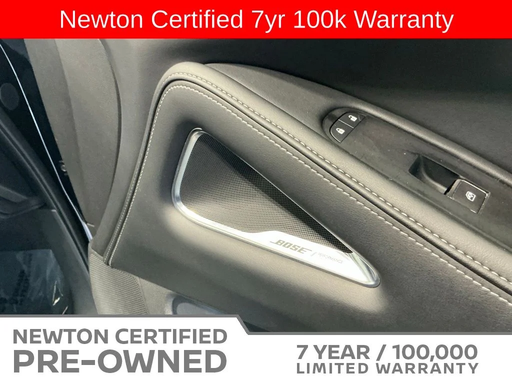 Certified Used 2025 Mineral Black INFINITI LUXE image 52