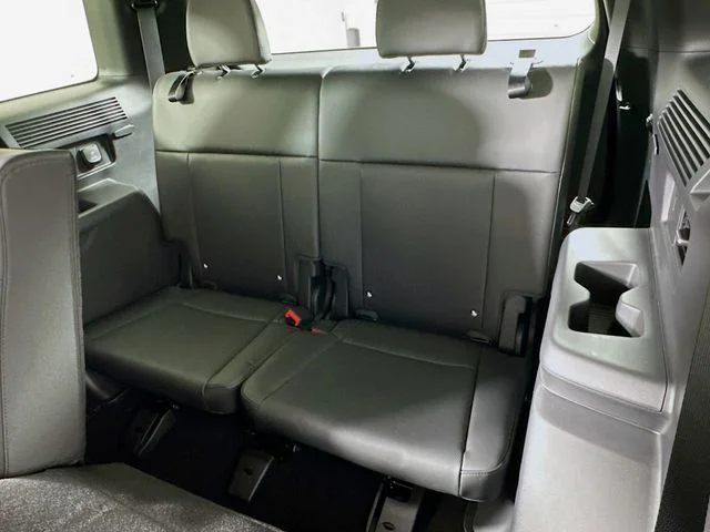 New 2025 White Hyundai XRT image 12