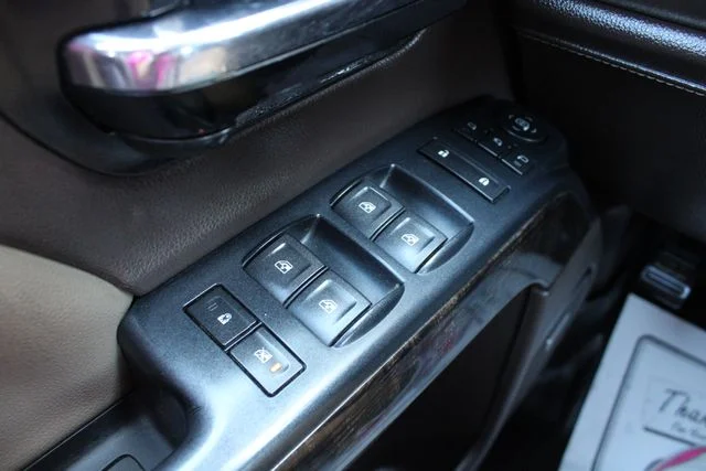 Used 2015 Blue GMC Denali image 8