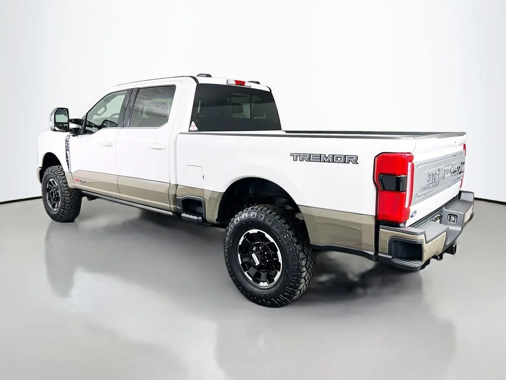 New 2026 White Ford King Ranch image 11
