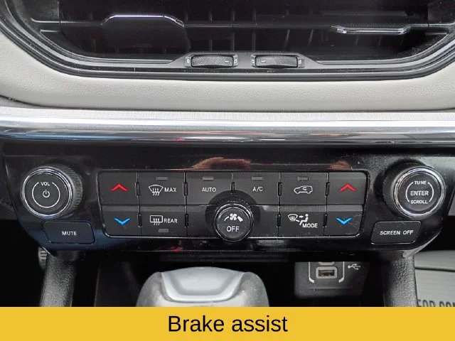 Used 2023 Red Jeep Limited image 17