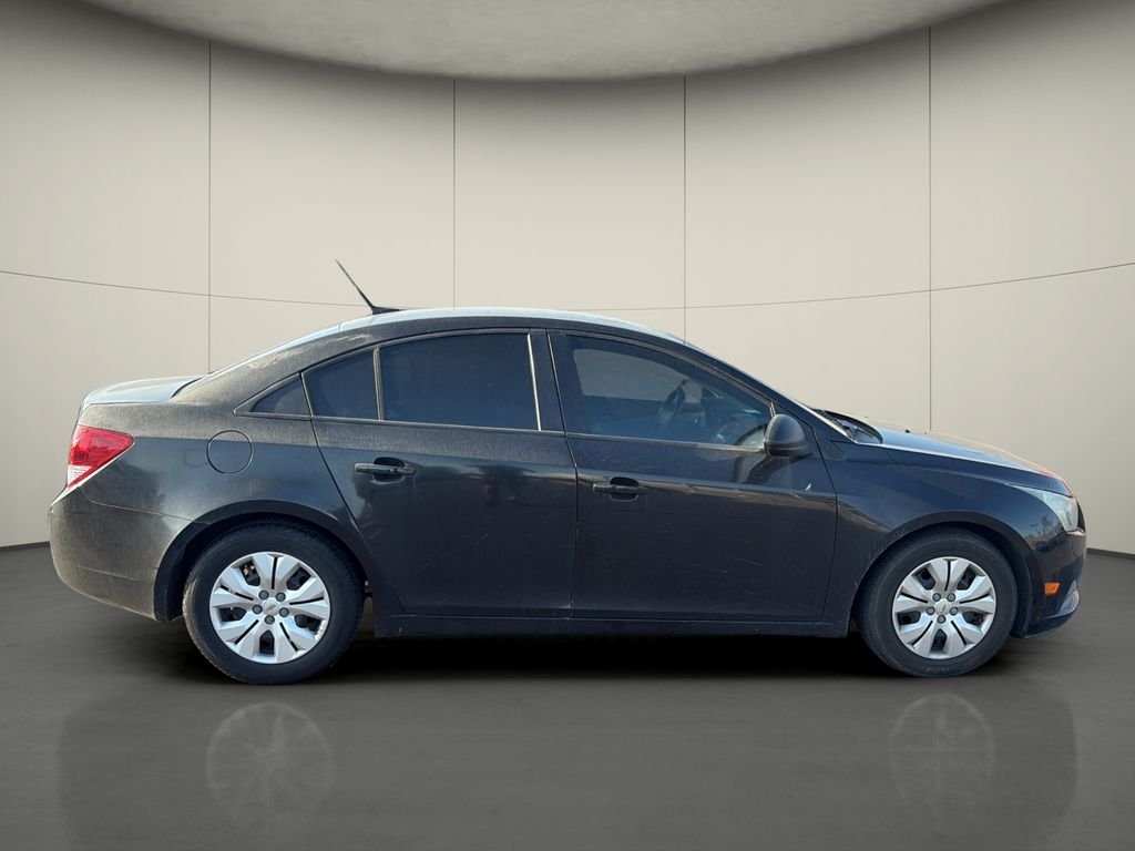 Used 2014 Black Chevrolet LS image 8