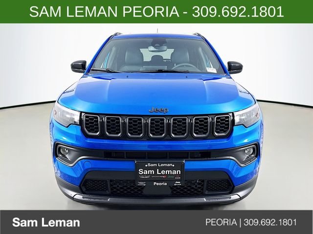 New 2026 Hydro Blue Pearlcoat Jeep Latitude image 2