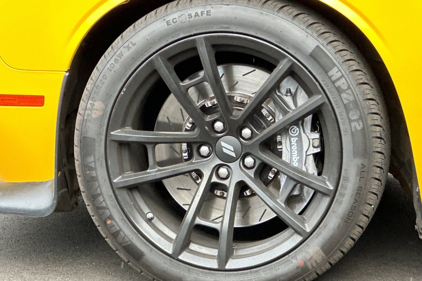 Used 2017 Yellow Dodge R/T image 34