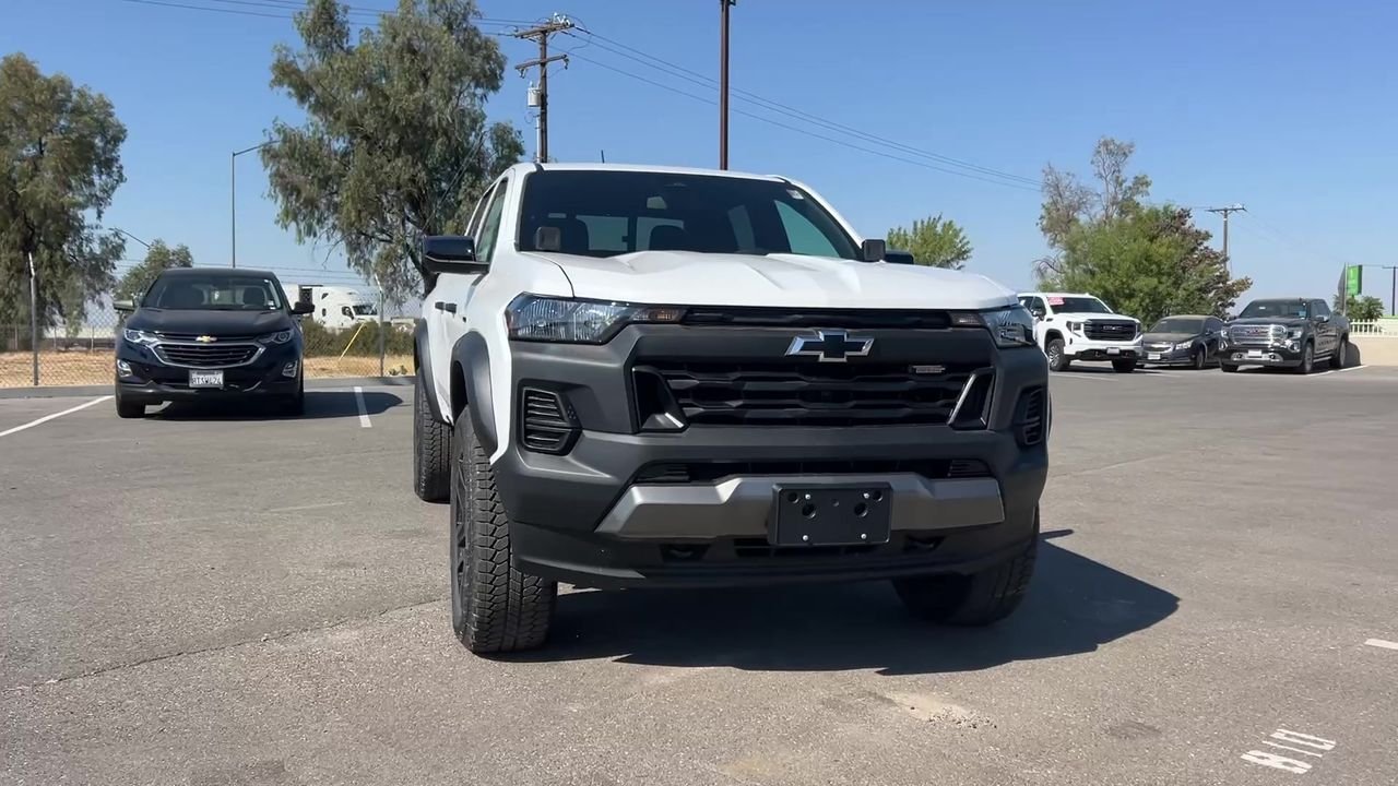 2025 Chevrolet Colorado Trail Boss - Photo 29
