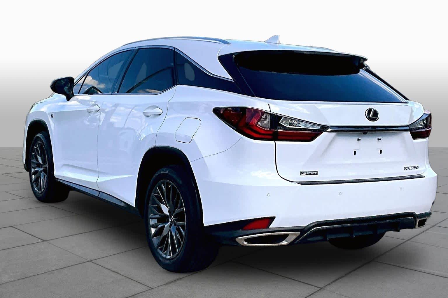 Certified Used 2022 Ultra White Lexus F SPORT Handling image 12