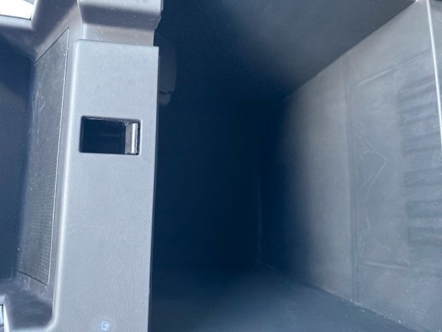 Used 2023 Gray Ford XLT image 29