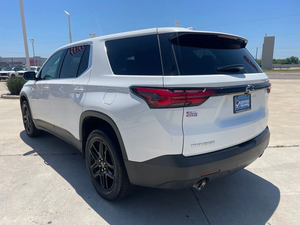Used 2022 White Chevrolet LS image 5