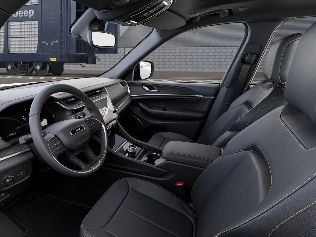 New 2026 Diamond Black Crystal Pearl-Coat Exterior Paint Jeep 85th Anniversary Edition image 24