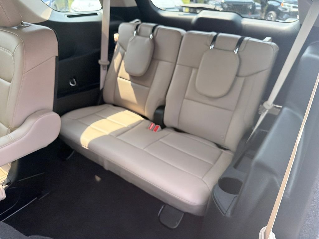 Used 2024 Blue Ford XLT image 23