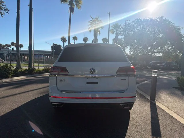 Used 2021 Pure White Volkswagen 3.6L V6 SEL R-Line image 4