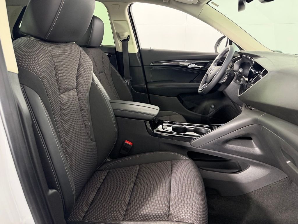 Used 2023 White Buick Preferred image 31