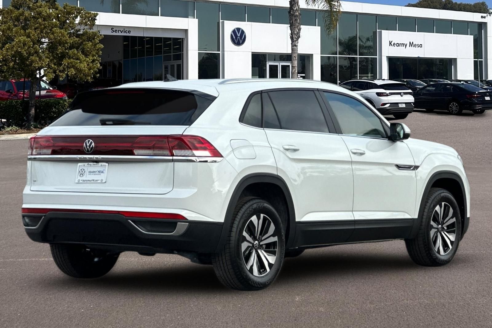 New 2026  Volkswagen SE image 4