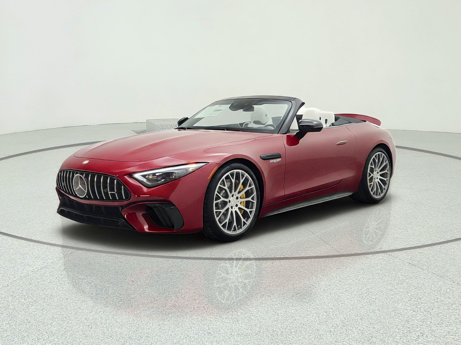 New 2027 MANUFAKTUR Patagonia Red Metallic Mercedes-Benz AMG® SL 63 Roadster image 1