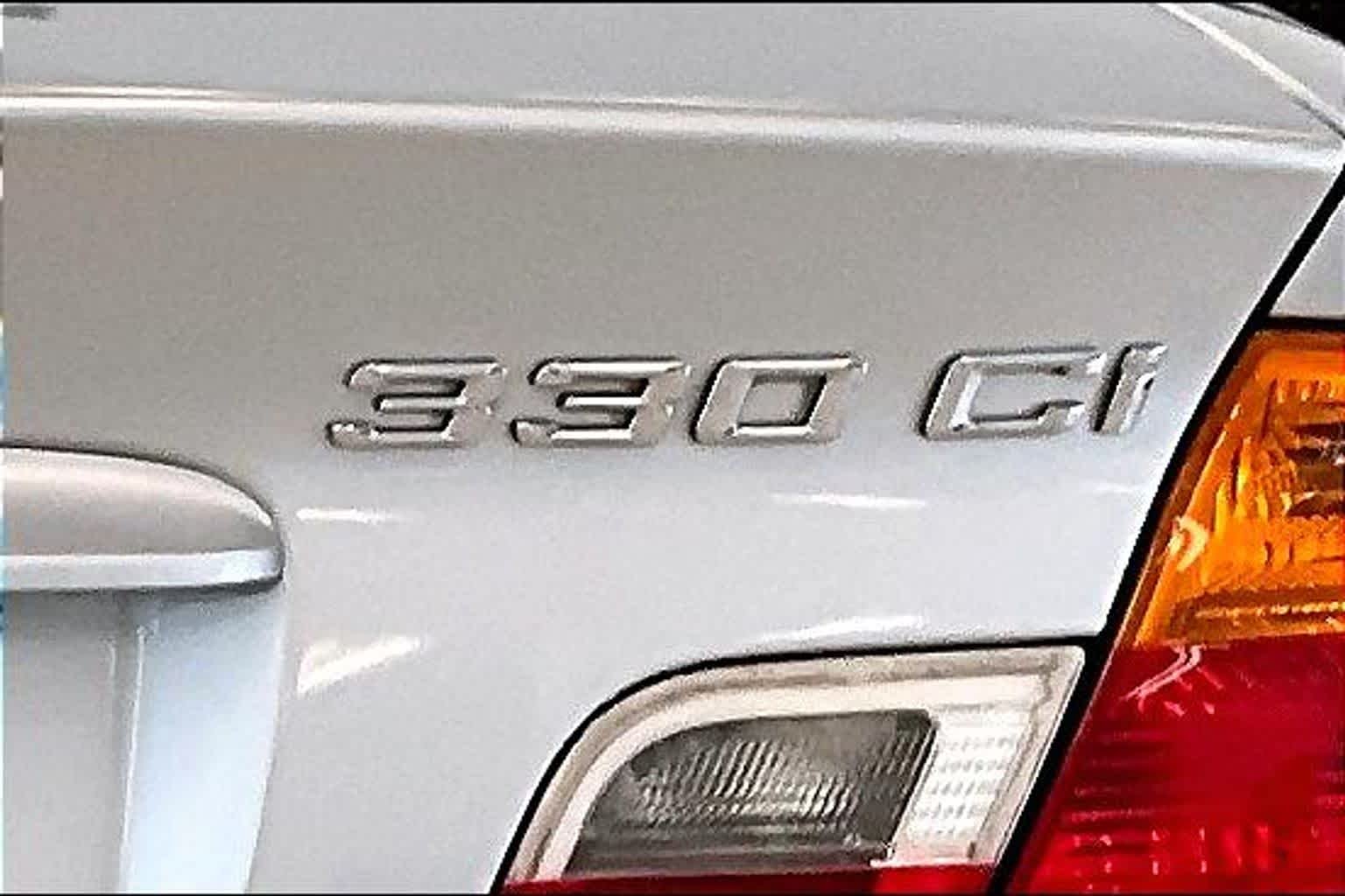 Used 2002 Titanium Silver Metallic BMW 330Ci image 27