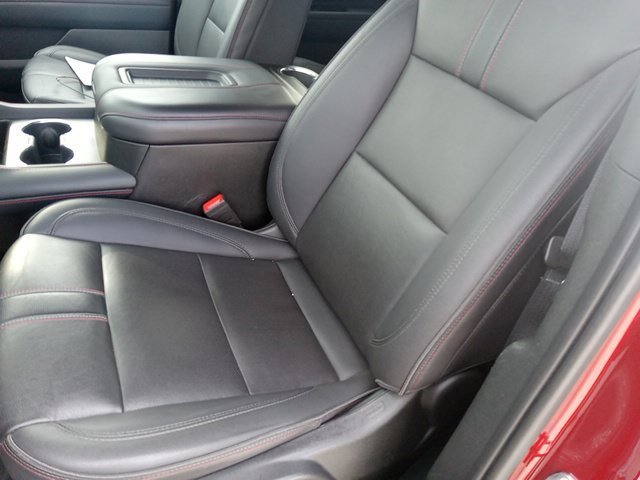 Used 2023 Chevrolet Tahoe RST with VIN 1GNSKRKD1PR233504 for sale in Kansas City
