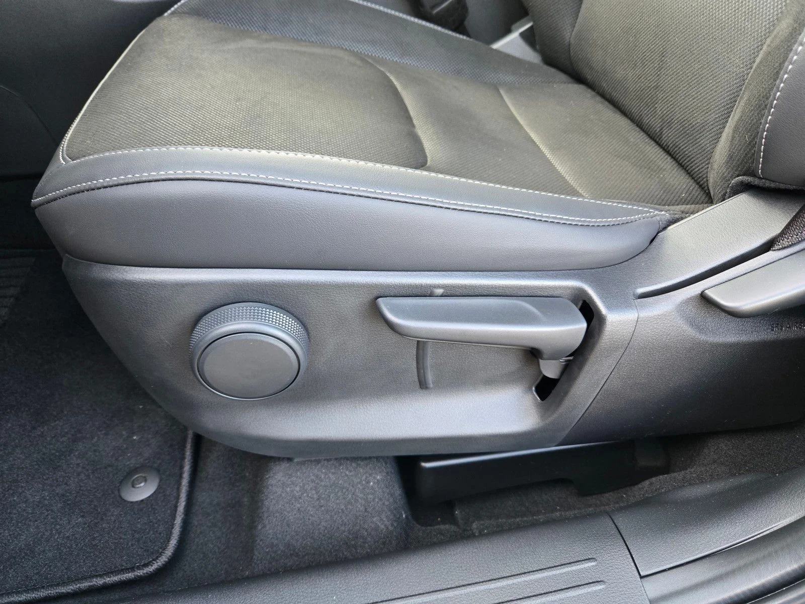 New 2026 Polymetal Gray Metallic Mazda 2.5 S Select AWD image 14