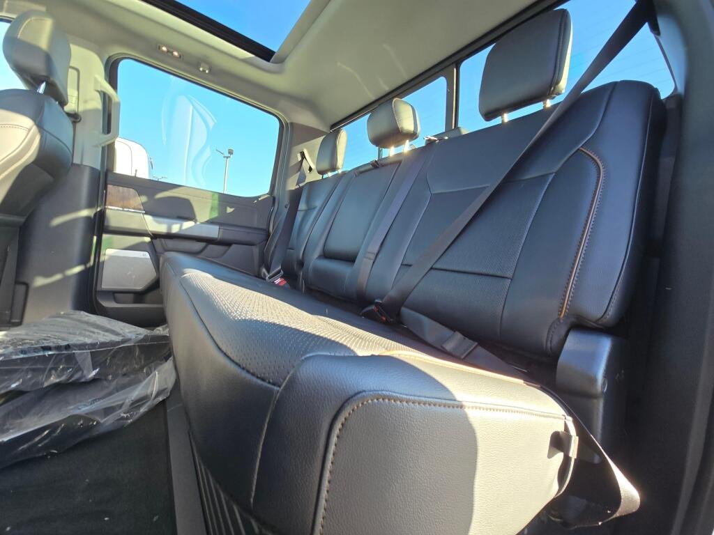 2026 Ford F-250 Super Duty Lariat - Photo 13