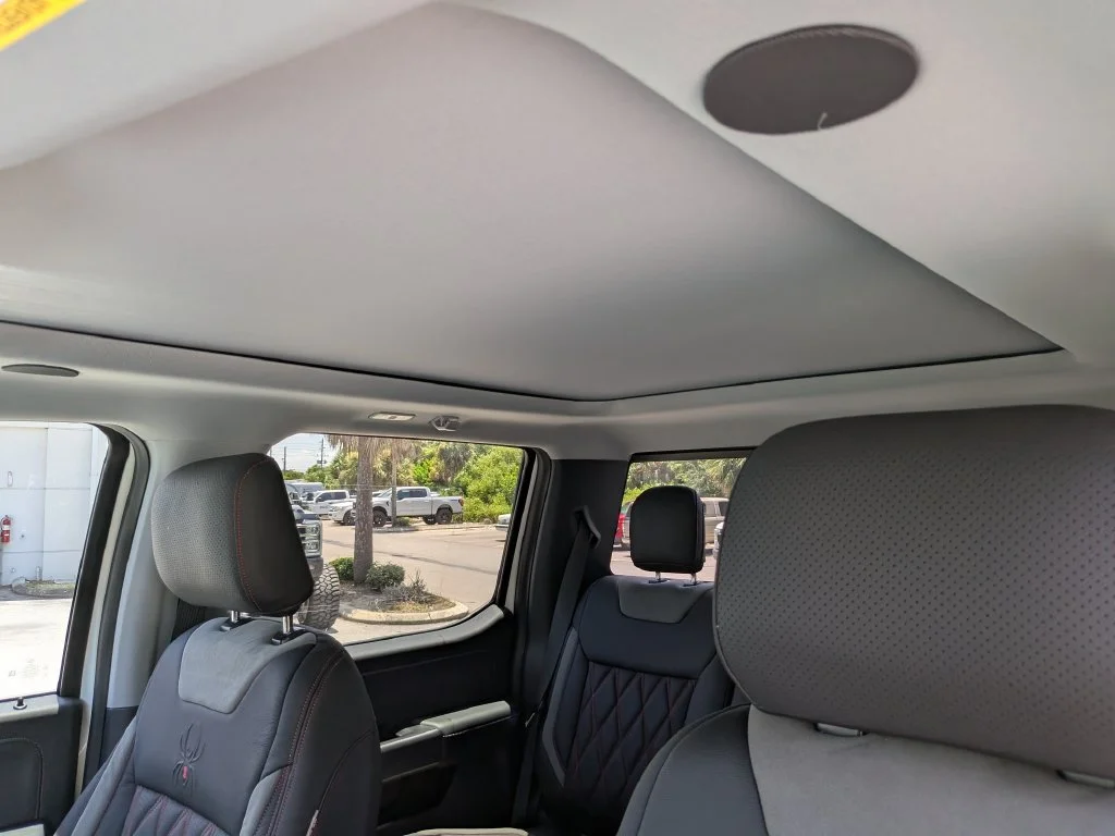 New 2026 Star White Metallic Tri-Coat Ford F-250® Lariat® image 30