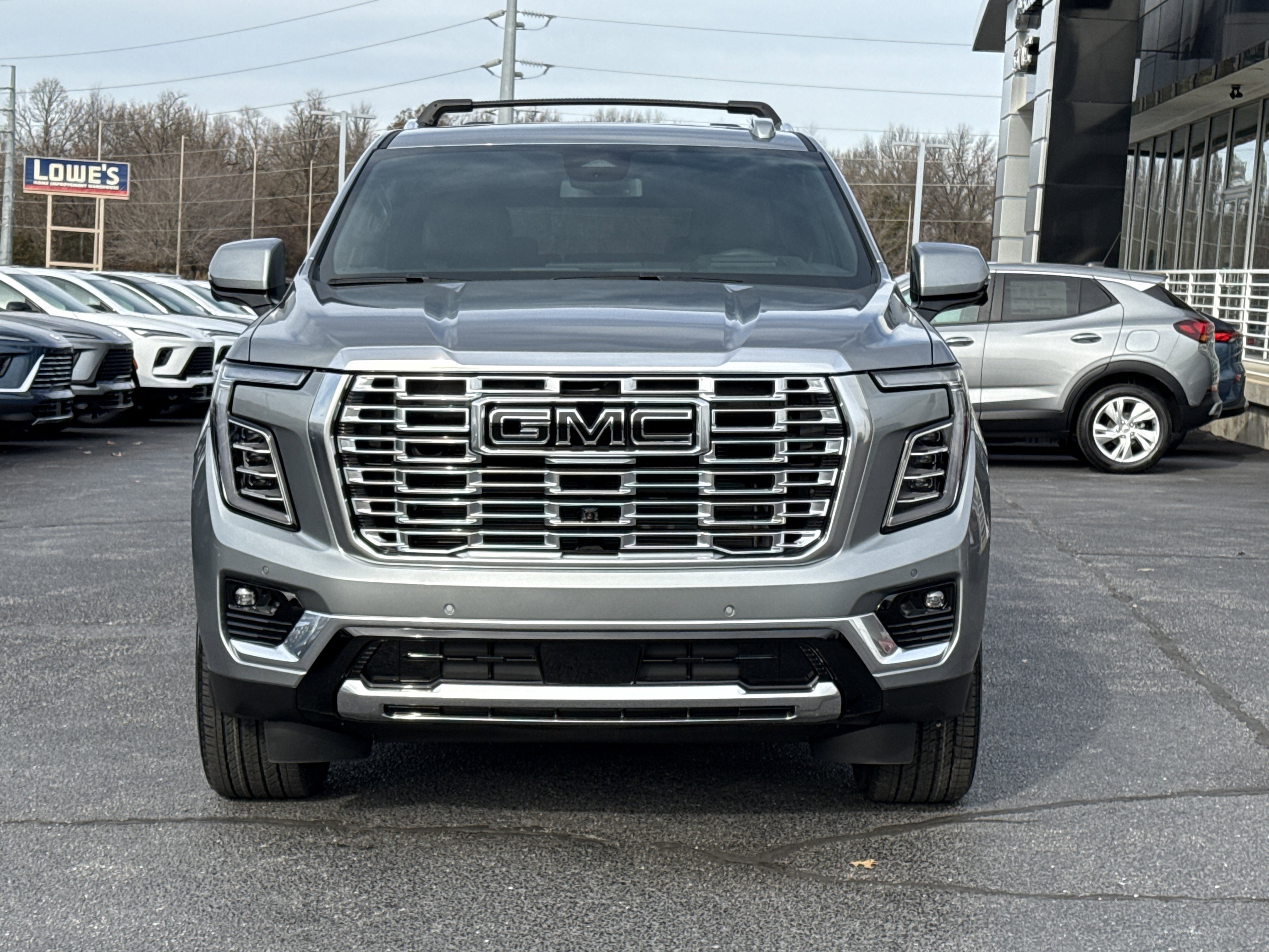 2026 GMC Yukon XL Denali - Photo 14