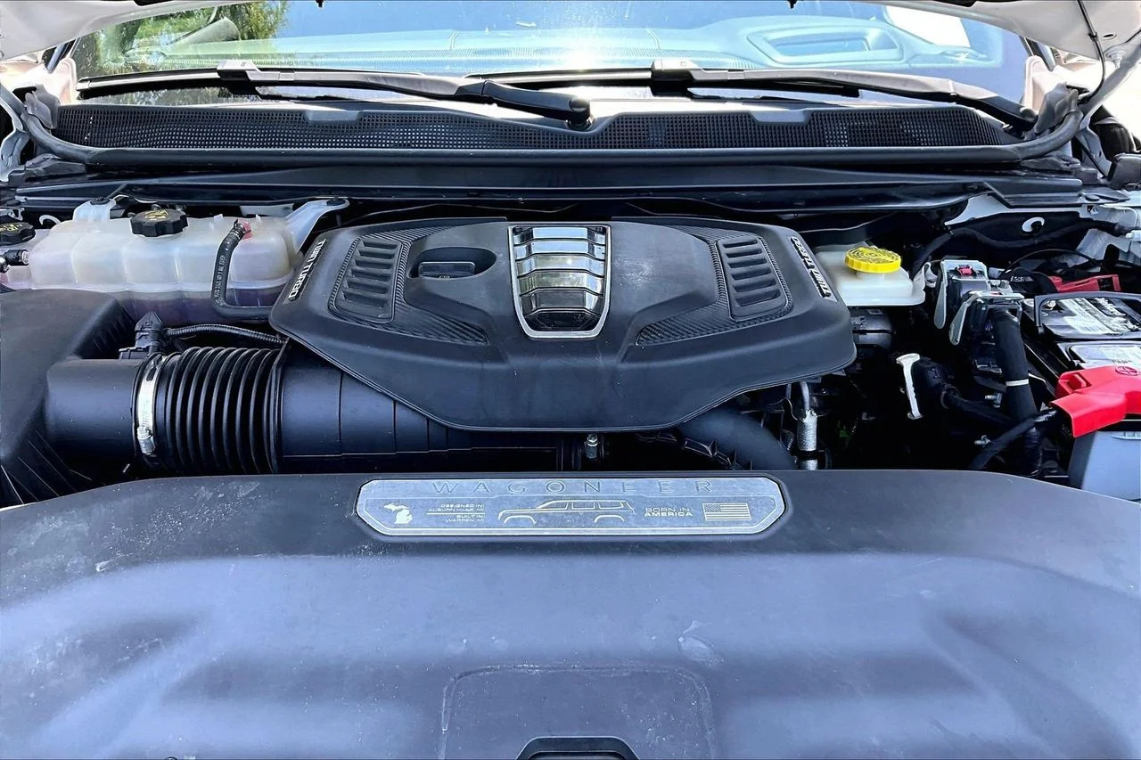 Certified Used 2024 White Jeep Series II image 38