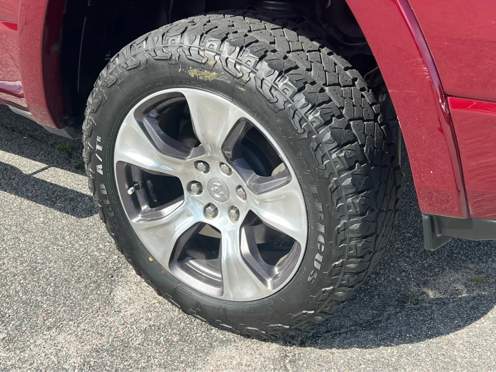 Used 2020  Ram Laramie image 6
