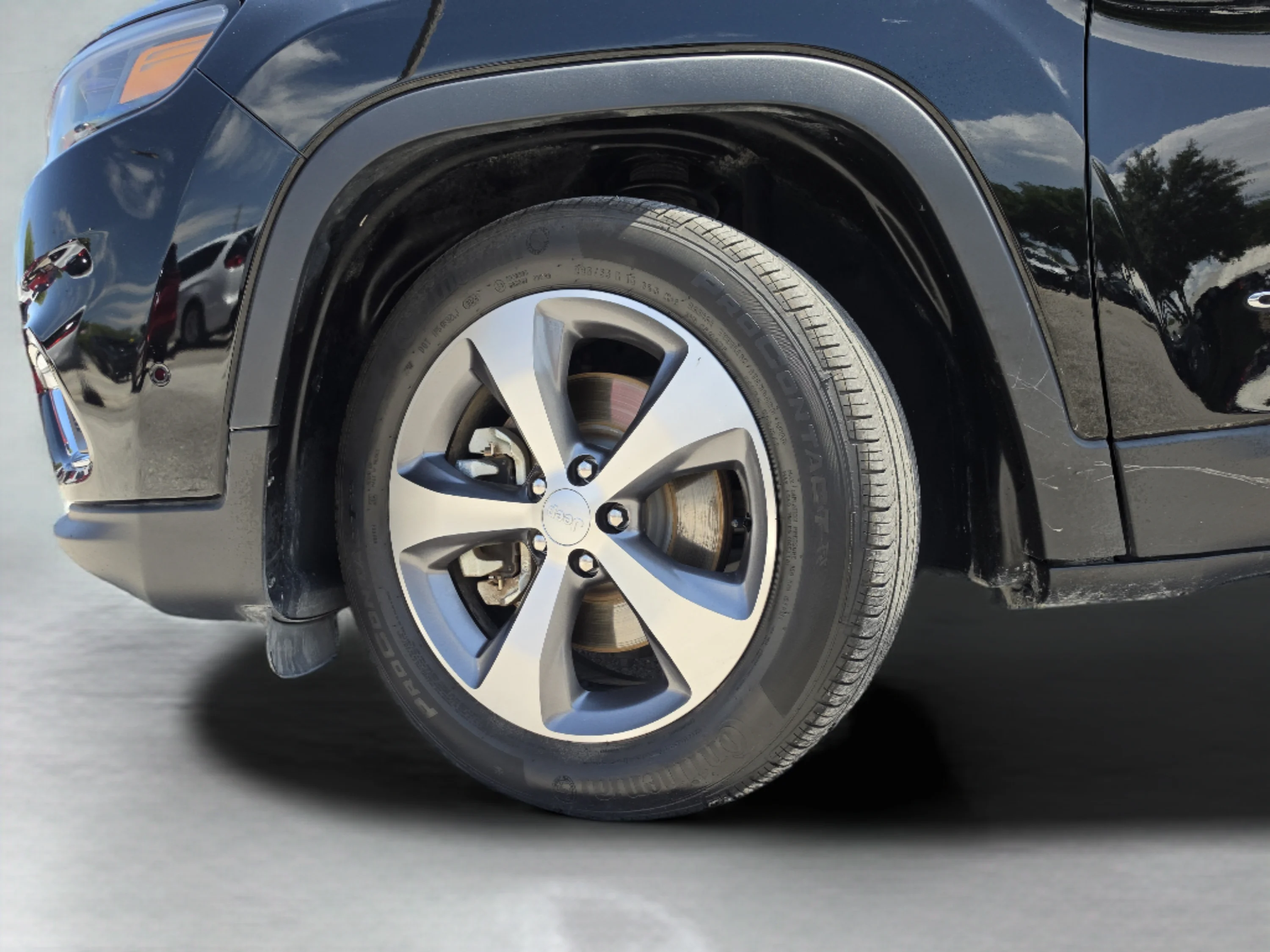 Used 2021 Diamond Black Crystal Pearlcoat Jeep Limited image 42